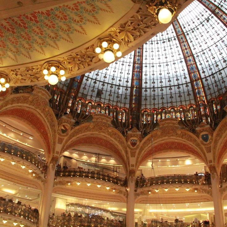 Family-friendly shopping and daily life in Spain